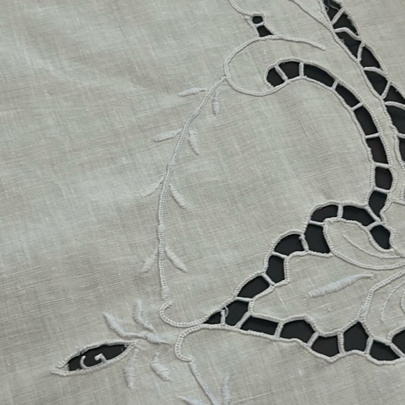 Vintage European Linen Embroidery Cutwork Table Cloth 93” x 126” - Picture 5 of 16